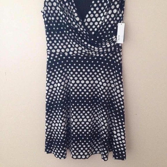 Alyx Limited Cap Sleeve Polka Dot Dress - Picture 3 of 5